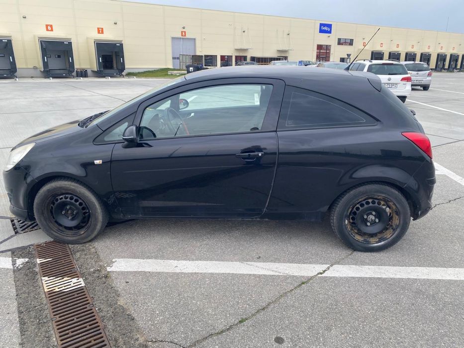 Vând Opel corsa D
