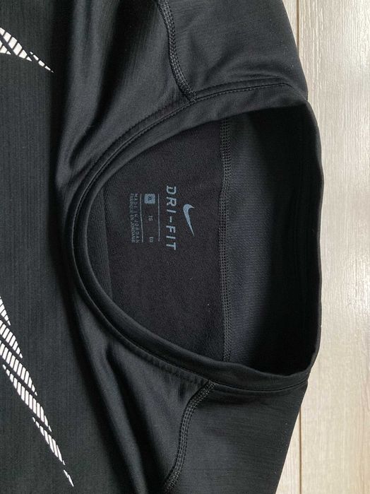 Найк Nike Therma Swoosh Dri Fit мъжка черна блуза фланела размер XL