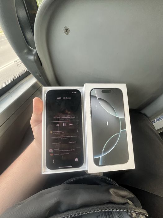 iPhone 16 pro 128gb