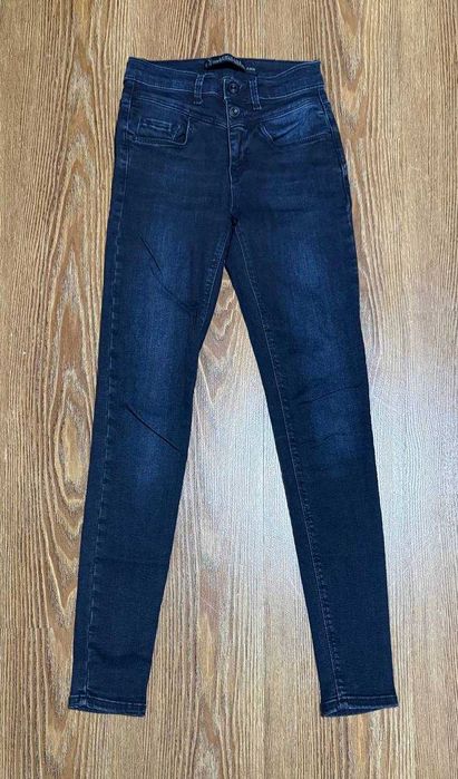 Джинсы на девочку 155-160 см