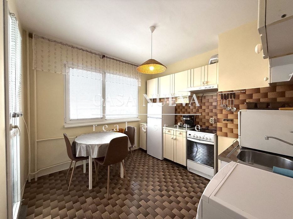 Дава се под наем Двустаен апартамент в София, Лагера - 74 кв.м за 548.25 € - Снимка #2