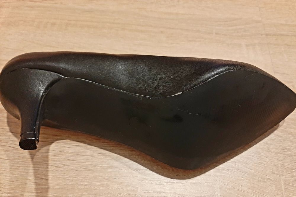 Нови еспадрили,луксозни,  официални  обувки и стилни боти