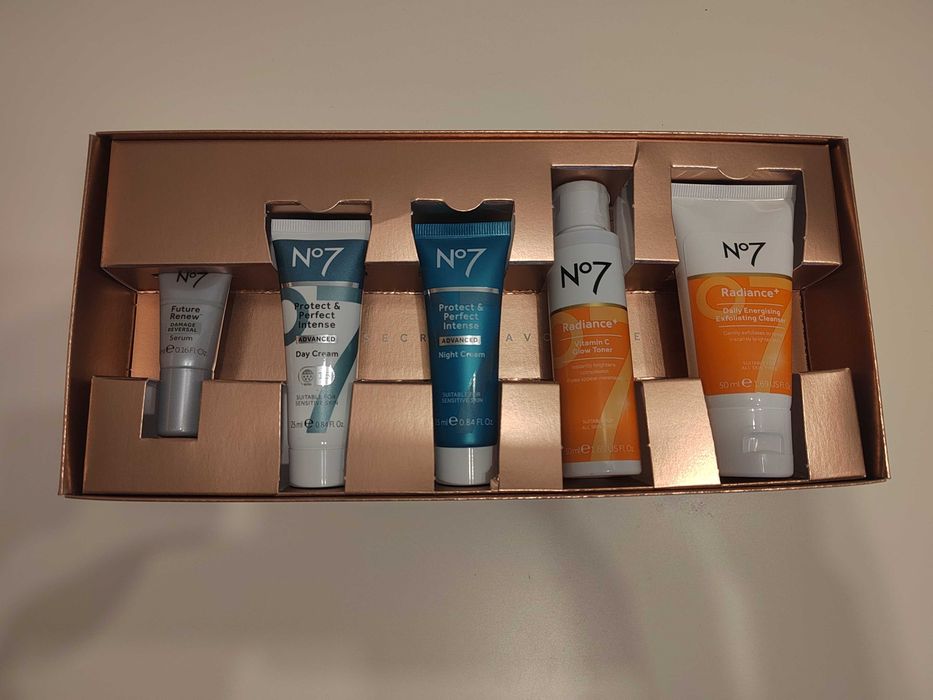 No7  Дамски Подаръчни Kомплекти