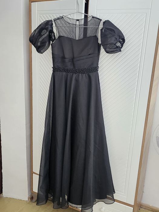 Продаётся вечернее платье