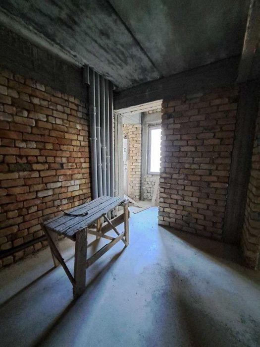 3х комнатная квартира 90кв/м, без глухих комнат на районе Вокзала