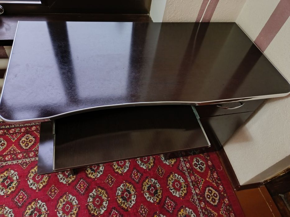 Компьютерные стол