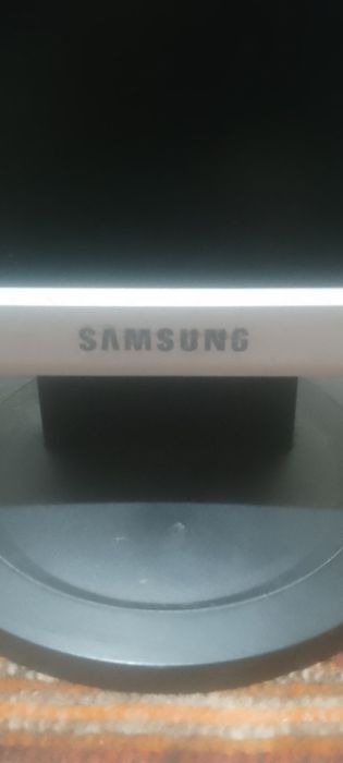 Manitor oʻzi hech nimasi yoʻ