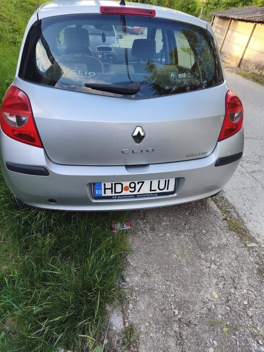 RENAULT Clio 2006 — imagine 3