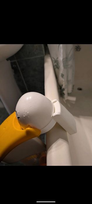 Vând pelican pt depozitare jucăriilor de baie