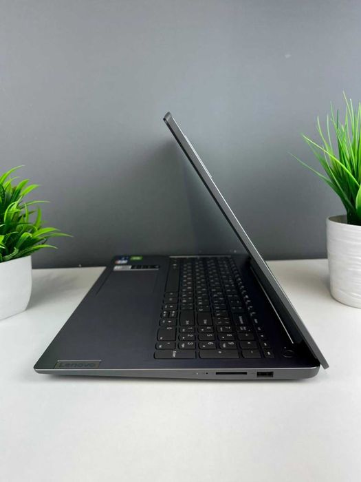 Lenovo Core i7/11 пок, 1265а45197