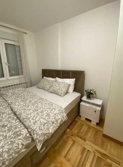 Дава се под наем Двустаен апартамент в Пловдив, Централна гара - 60 кв.м за 270.3 € - Снимка #1