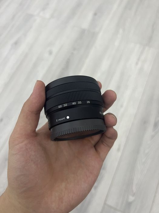 объектив сони 28-60 f4-5.6