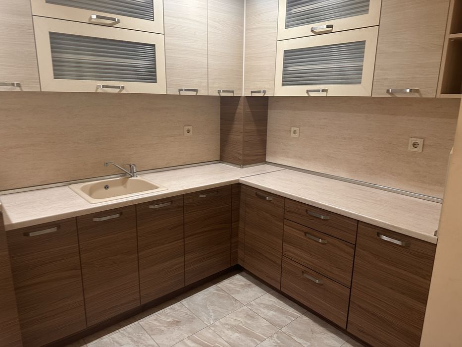 Дава се под наем Двустаен апартамент в Димитровград - 68 кв.м за 219.3 € - Снимка #6