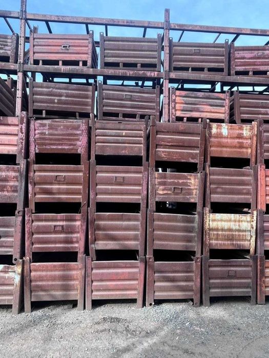 Продам поддон металический