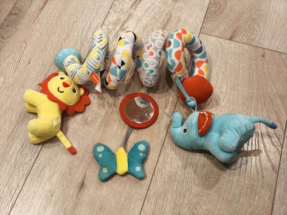 Бебешка играчка за детска количка или кошара