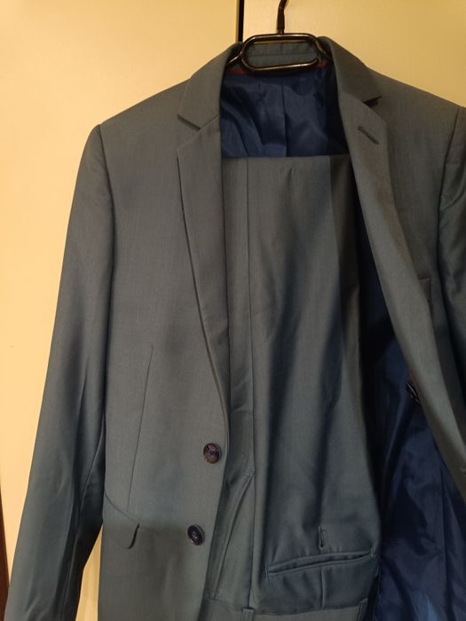 Costum adolescent mărimea 42 slim