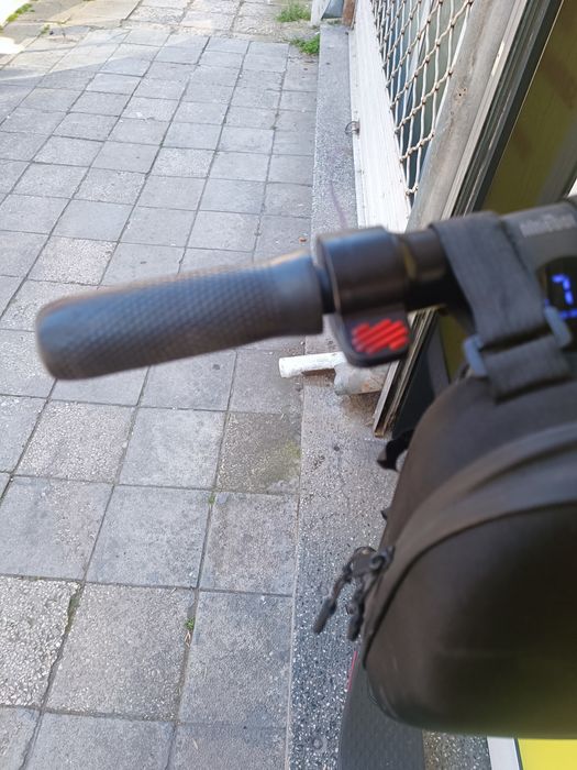 Тротинетка Ninebot by Segway ES4