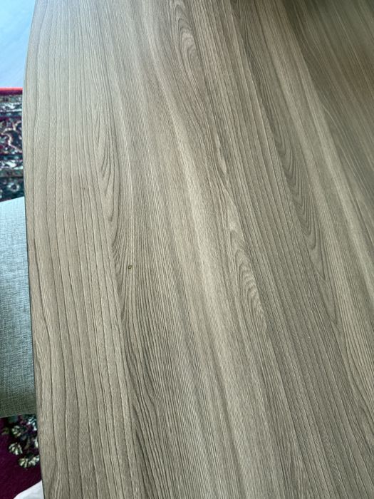 Продам стол в хорошем состоянии