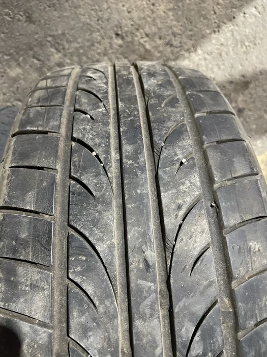 Продам буу шину 215/55/17