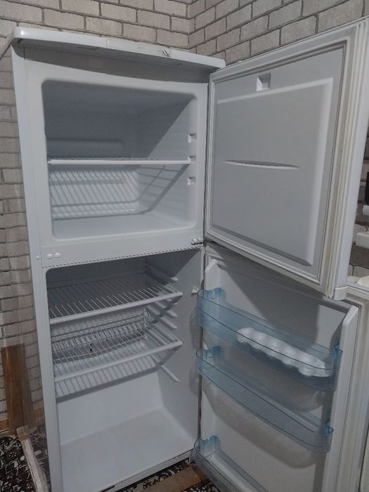 Холодильник, Бирюса сатылады жагдайы жаксы