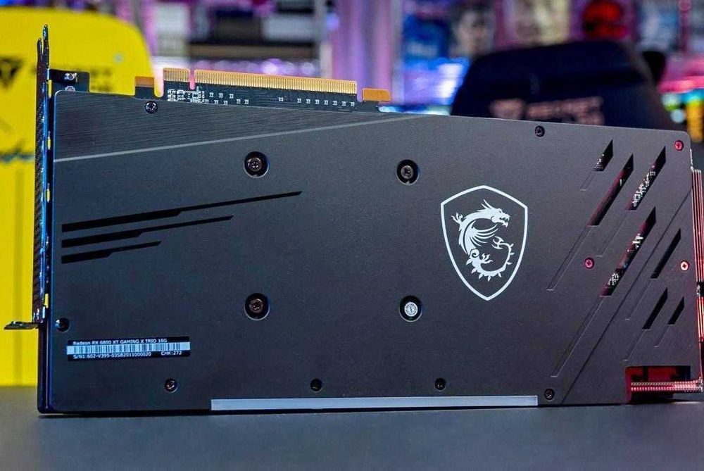 Нова MSI Radeon RX 6800 Gaming X Trio 16 GB