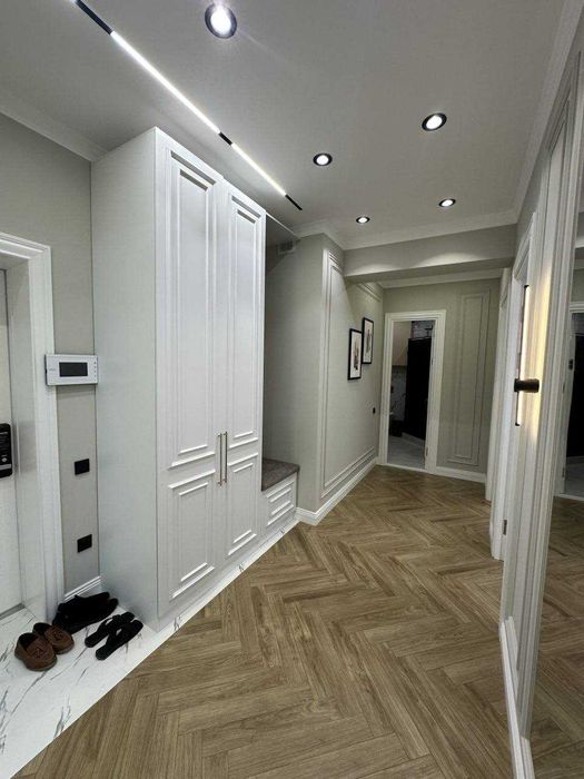 Продается квартира в центре города ЖК Seoul Moon 3/9/10 82м готовый