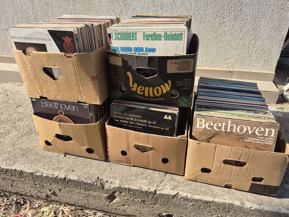Vând 150lp Discuri Vinil colectie muzica clasica mixta Artiști celebrii