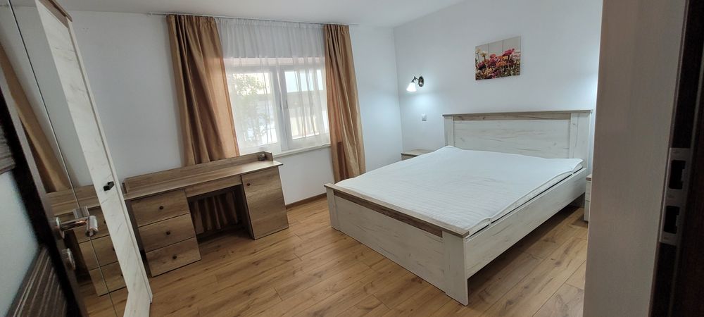 Închiriez apartament Bistrița