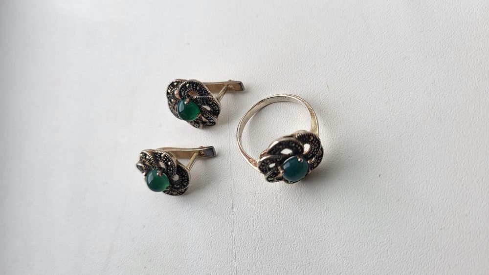 Продаю кольцо и серьги серебро 925 проба