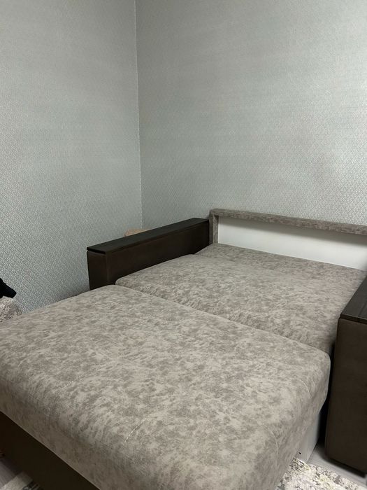 Продам комплект диванов