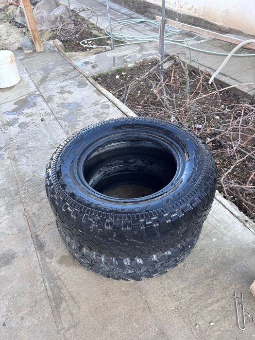 Шина 225/75 R-16