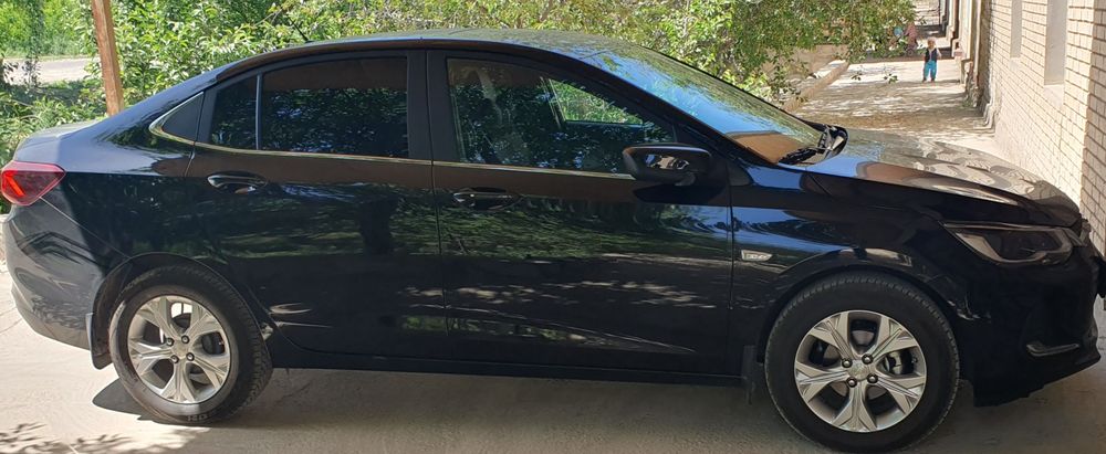 Автомобиль Оних(ФУЛЛ)С гарантей