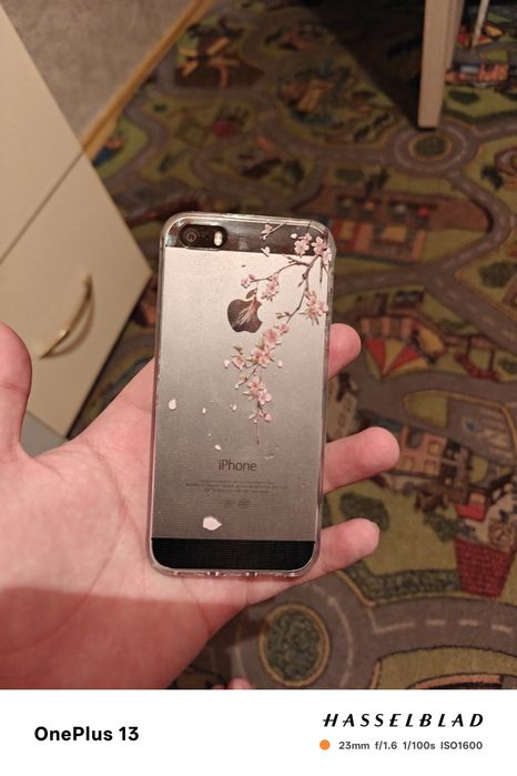 Iphone 5s 16 гб.