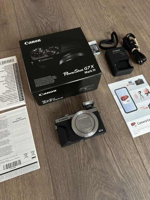 Чисто нов Canon Powershot G7X Mark III Silver, камера