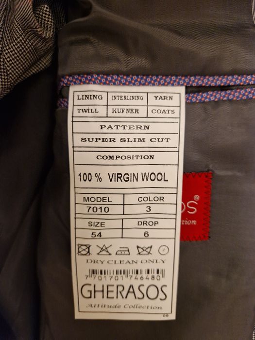 Costum de barbat Gherasos