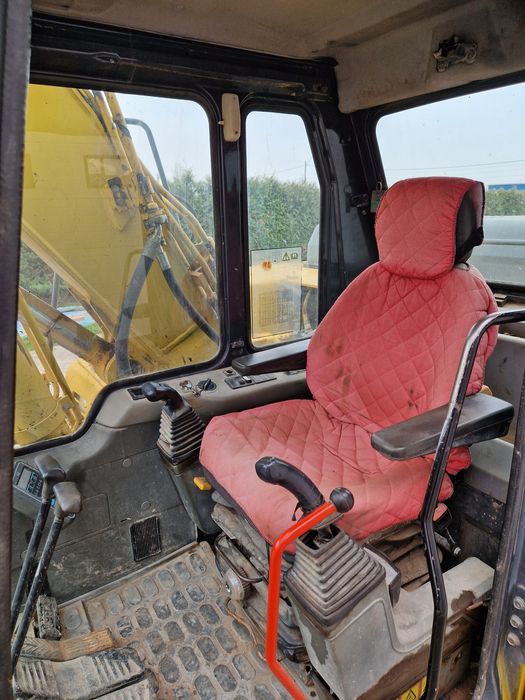 Excavator senilat