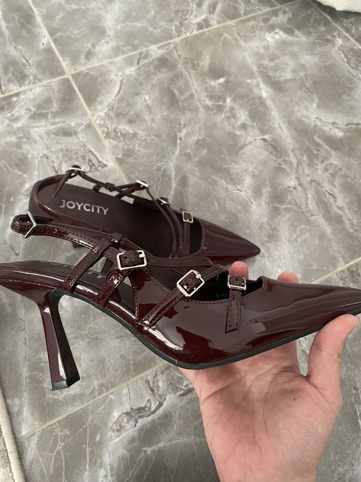 Туфли женские вечерние