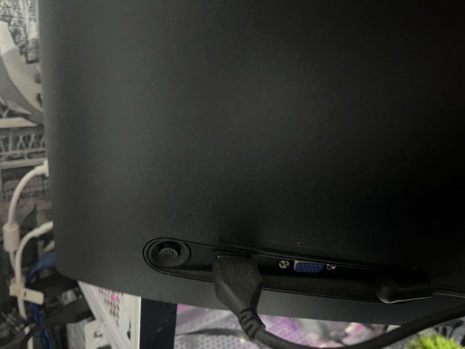 монитор Samsung S24R350FHI 24”