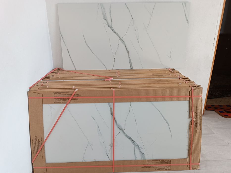 Продам керамический. кафель размер 1,2 на 0,6