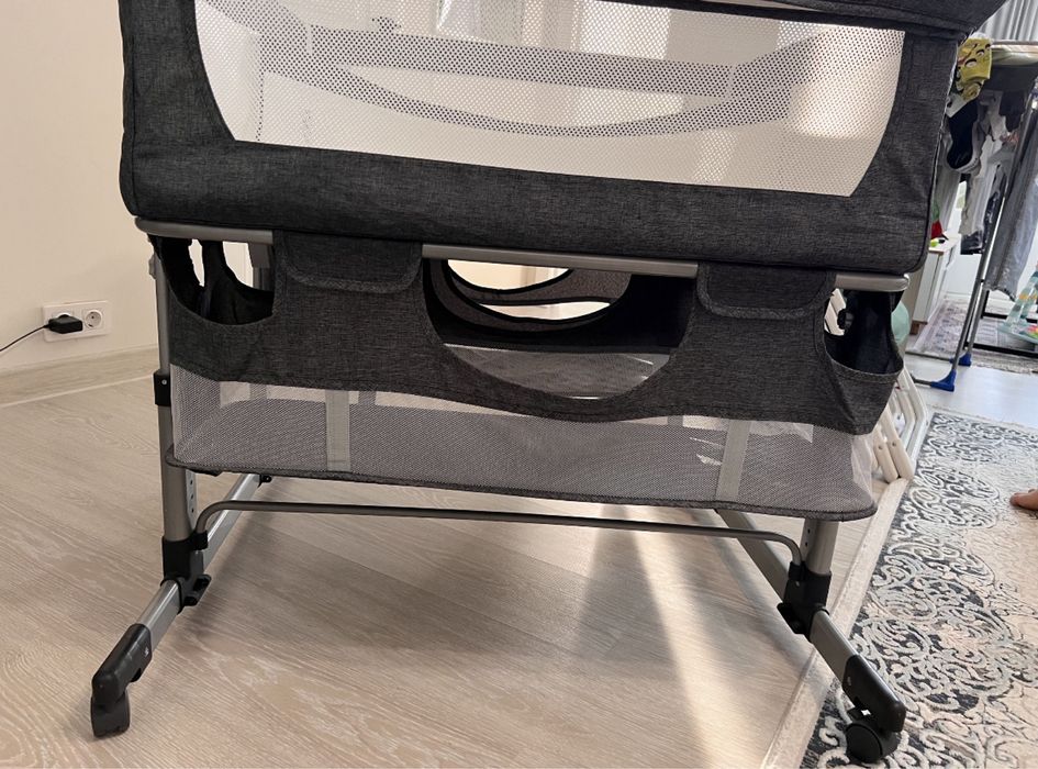 Маньеж для двойни