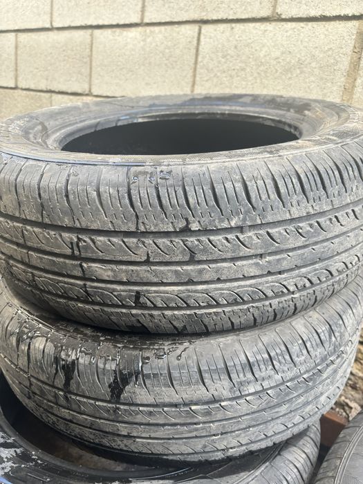 215/65/16летние шины