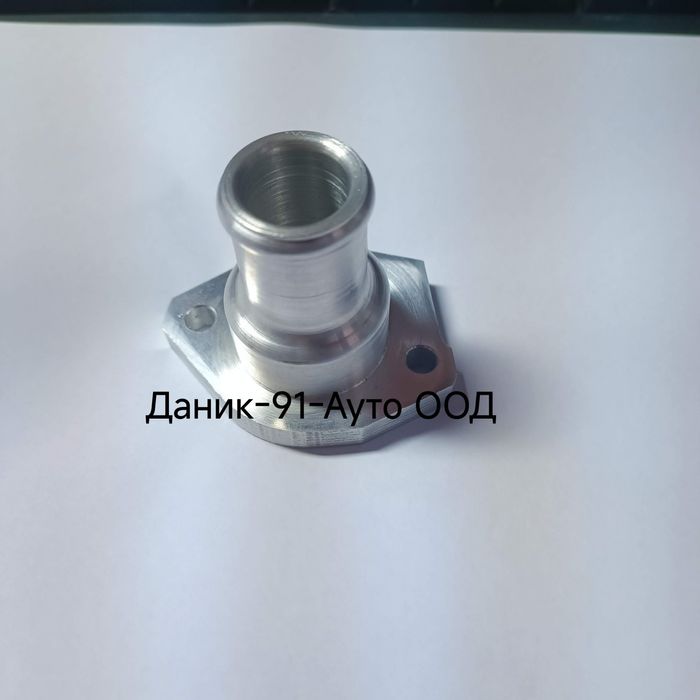 Алуминиев Фланец за охладителна течност VW,AUDI