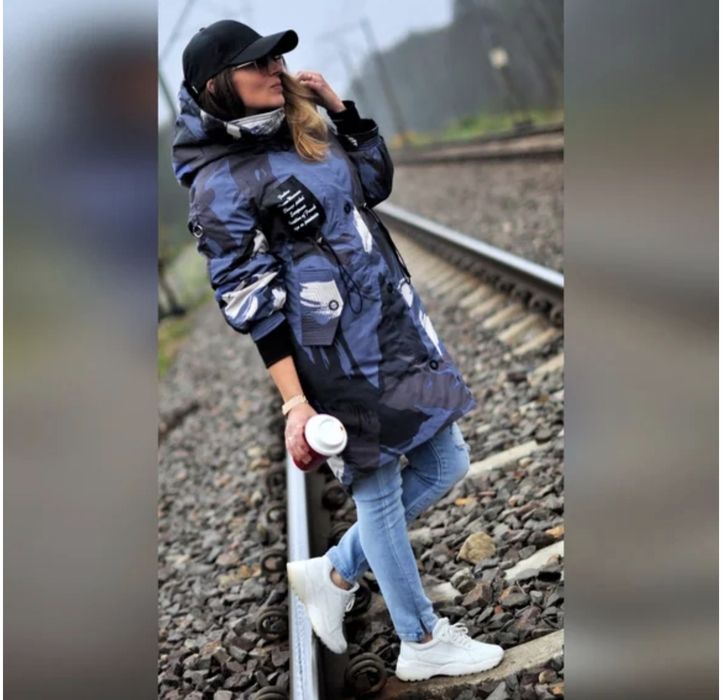 Ефектно дълго яке с цип и тик-так копчета, с асиметрична кройка