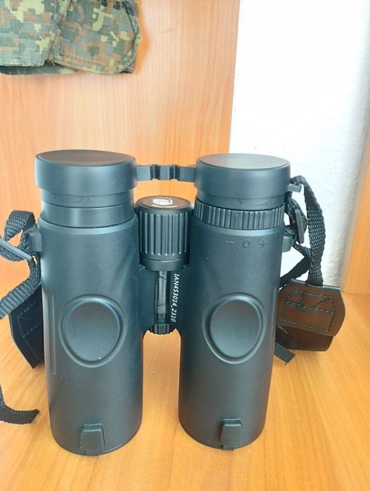 Auriol 10x42 Бинокъл