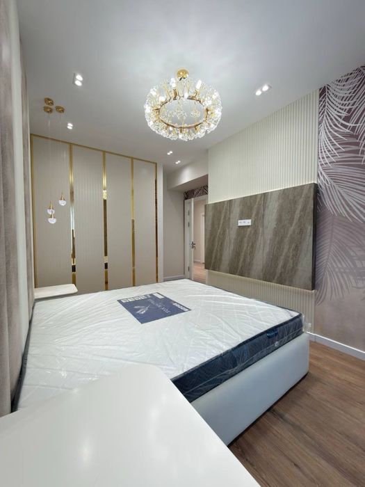 Продается 2в3 комнатная квартира,ЖК Акай Сити,Дархан,74м2