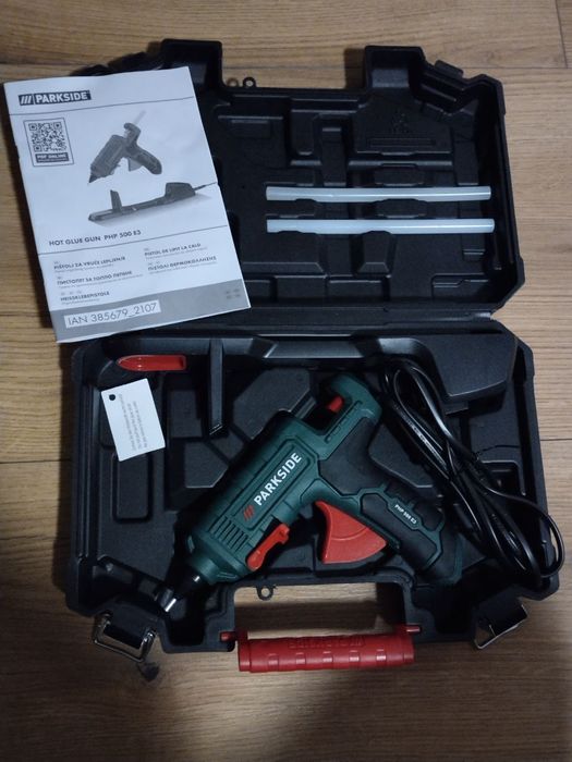 Пистолет за лепило, нов