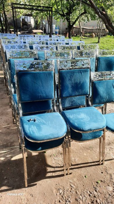 Aksiya Stol stul Nerjaveka  4-yilga kafolati bilan