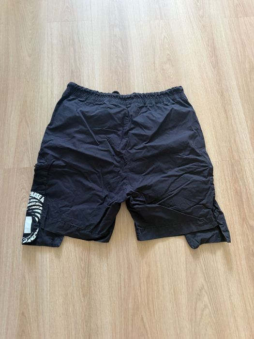 Продавам панталонки Pause Jeans