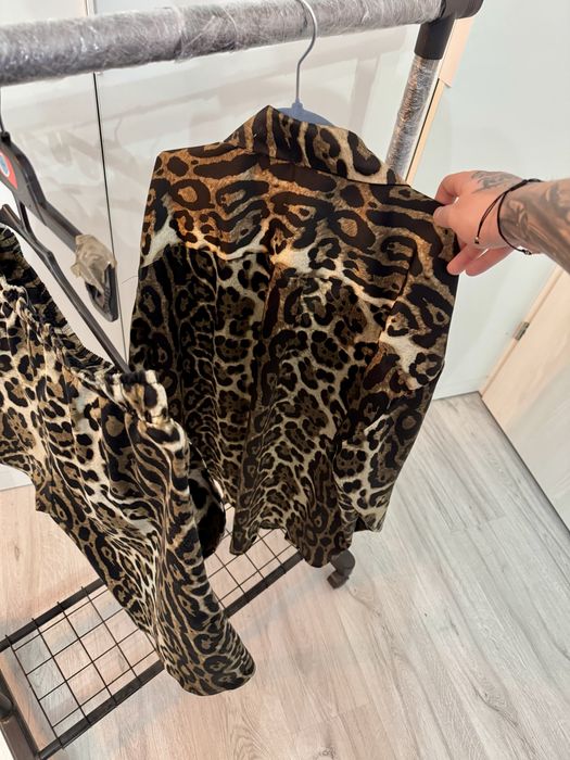 compleu pantaloni camasa alex ciobanu animal print