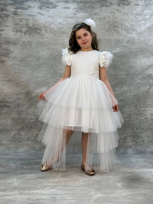 Платье пышное фатиновые